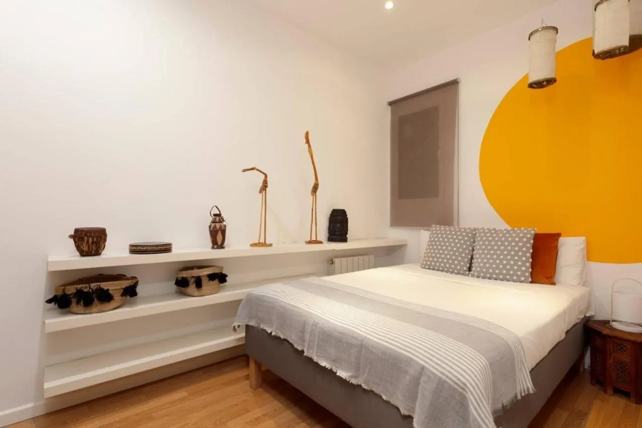 Centric 2 Bedroom Apartment With A Private Lovely Terrace Barcelona